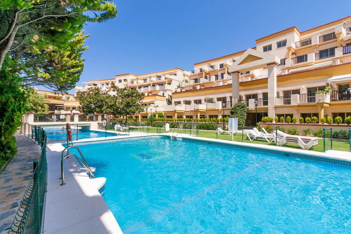 Appartement Oleholidays 201 Romana Playa Junto Al Mar Marbellac