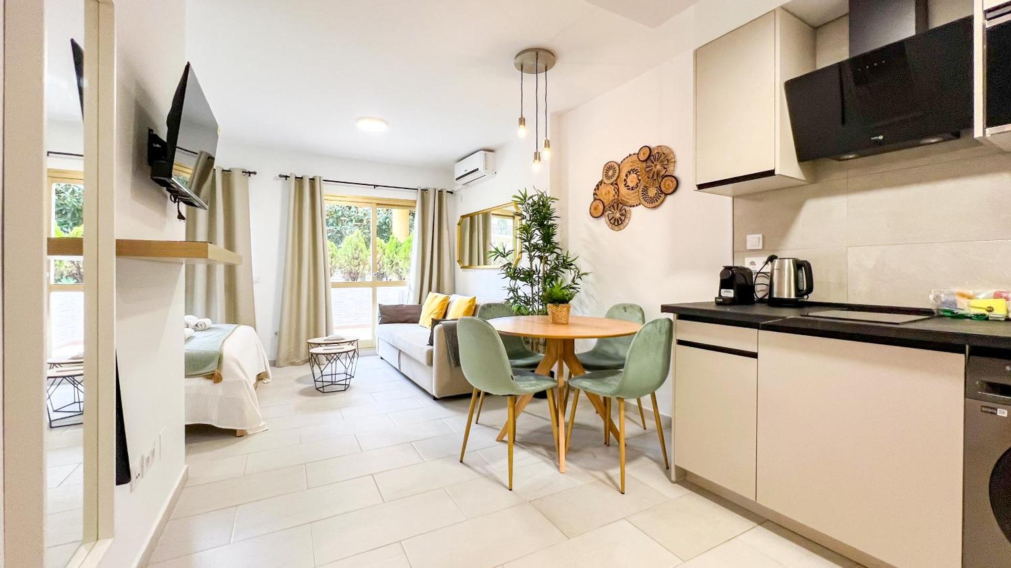 Oleholidays 201 Romana Playa Junto Al Mar Appartement Marbellac